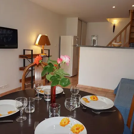 La Rochelle Apartment *
