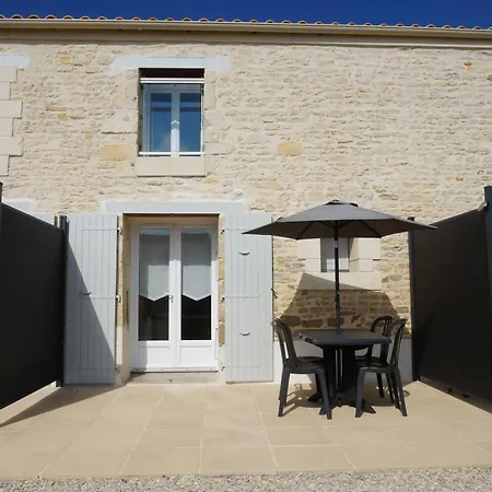 Apartment La Rochelle